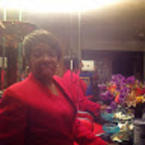 Meet your Posher, Evelyn